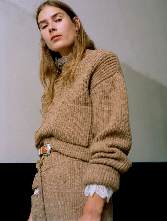 Toujours penser � glisser un brin de sophistication au sein des looks cosy...