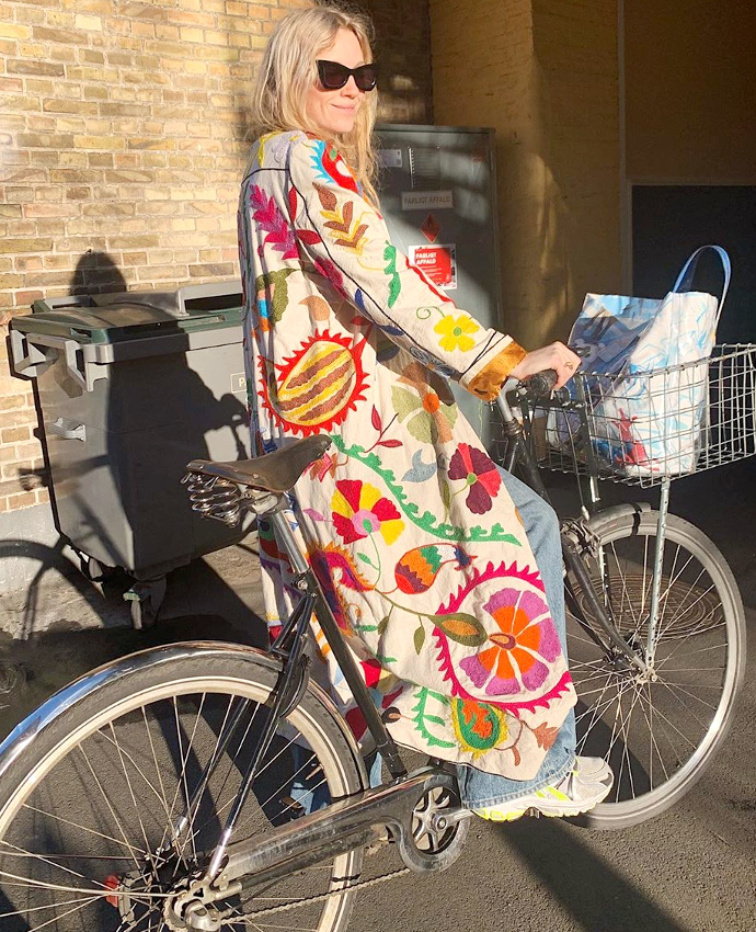 Wanted : un peignoir d'ext�rieur mettant de bonne humeur !