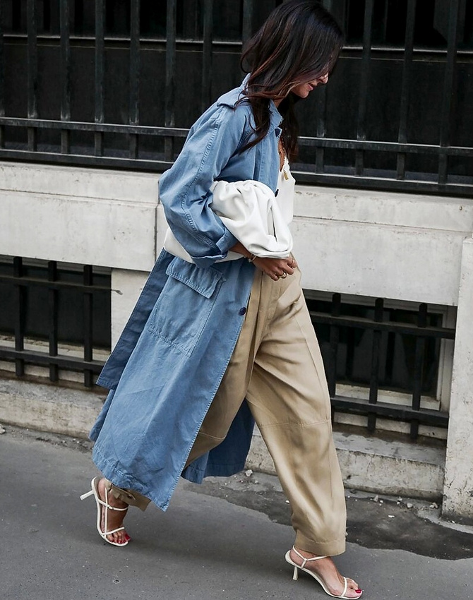 Wanted : un trench en jean d�lav� !