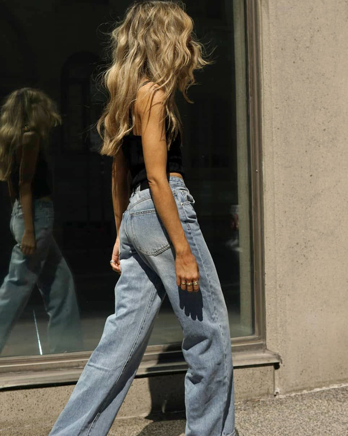 Le jean un brin trop large, le meilleur alli� des d�bardeurs �troits l�g�rement courts !