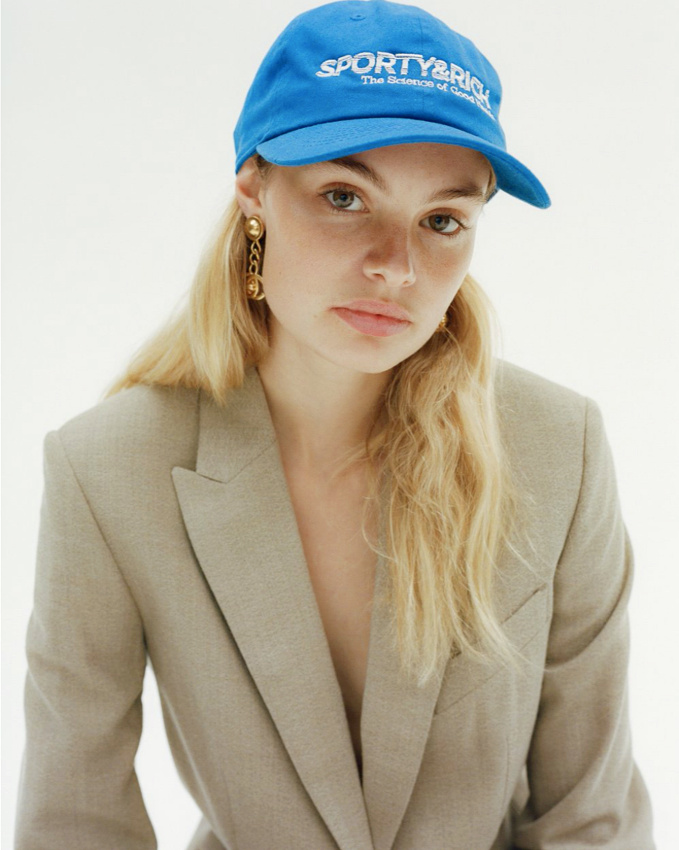 Toujours penser � twister ses blazers trop sages !