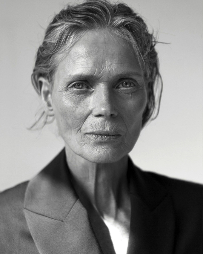 Finir par trouver une certaine beaut� aux sillons que trace le temps sur notre visage : une lib�ration !