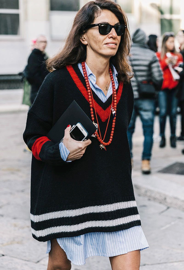 Maxi pull + robe chemise = le bon mix