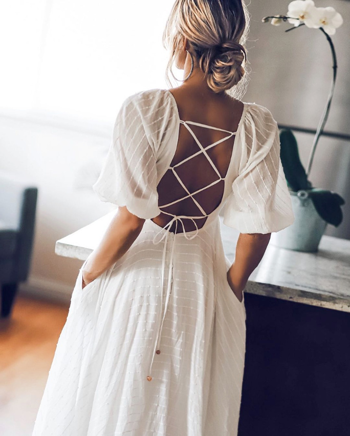 Toutes les longues et jolies robes devraient avoir des poches !