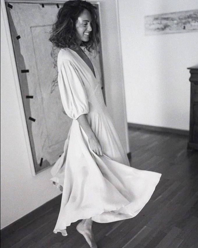 Wanted : une robe romantique donnant envie de danser dans la fra�cheur du matin !