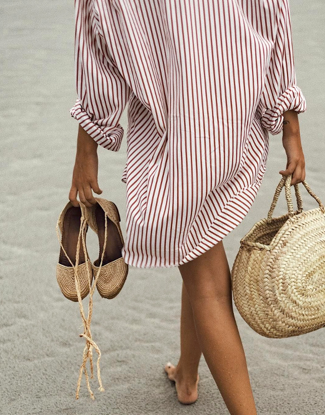 Liquette ray�e oversize + sac tress� + sable = le bon mix