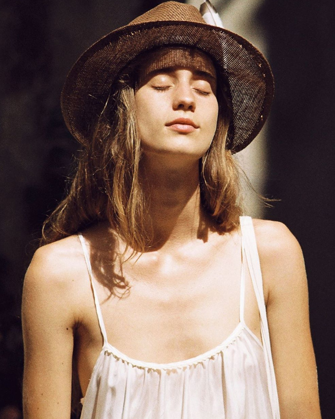 Faire rimer �t� et simplicit�...