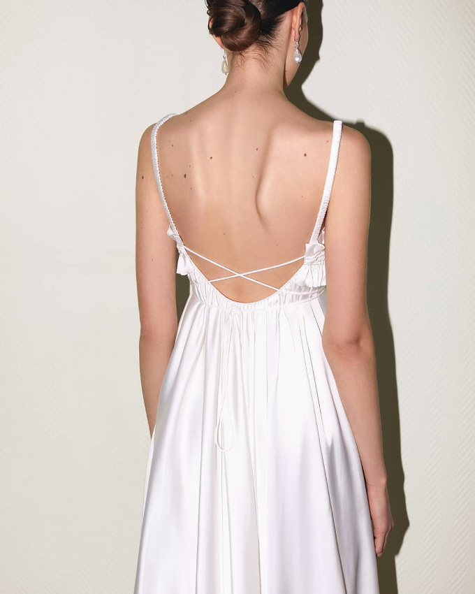 La�age �pur� + pliss� + dos nu arrondi = le bon mix