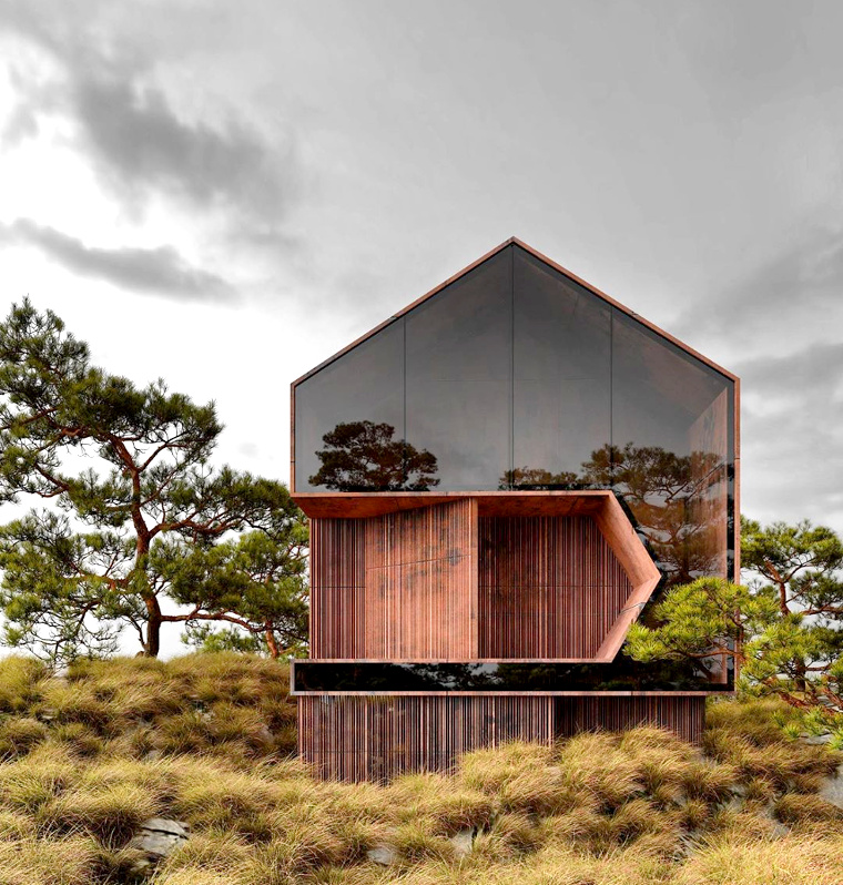 Vitre + bois + nature sauvage = le bon mix