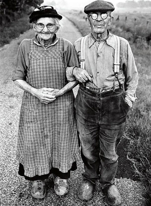 M�lant pragmatisme, espi�glerie et sophistication candide, ce couple brille par son authenticit� !