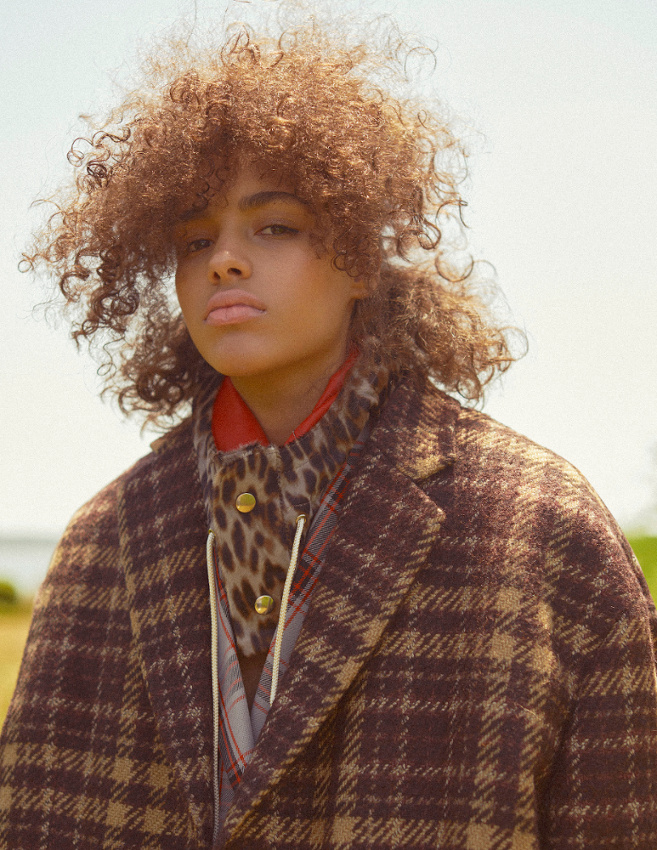 Carreaux + l�opard + touche de rouge = le bon mix