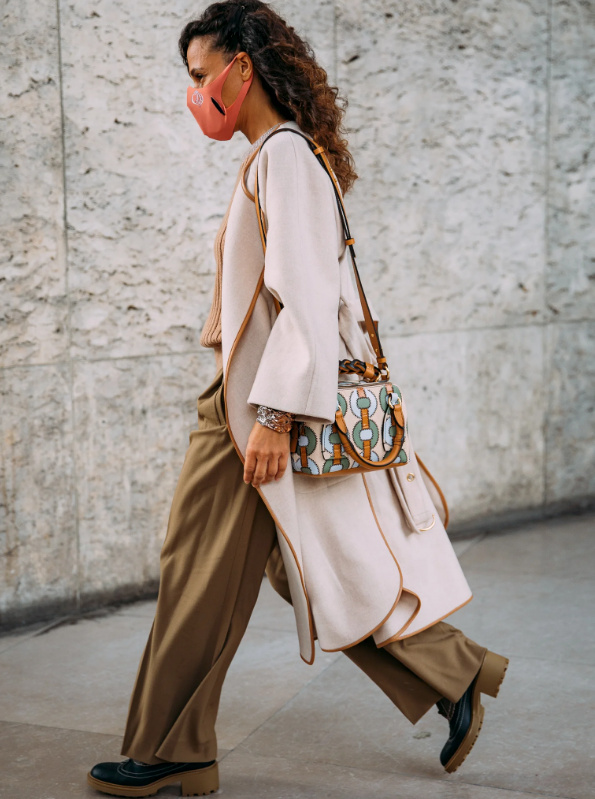 Bistre + blanc cass� + vert d'eau + orange = le bon mix