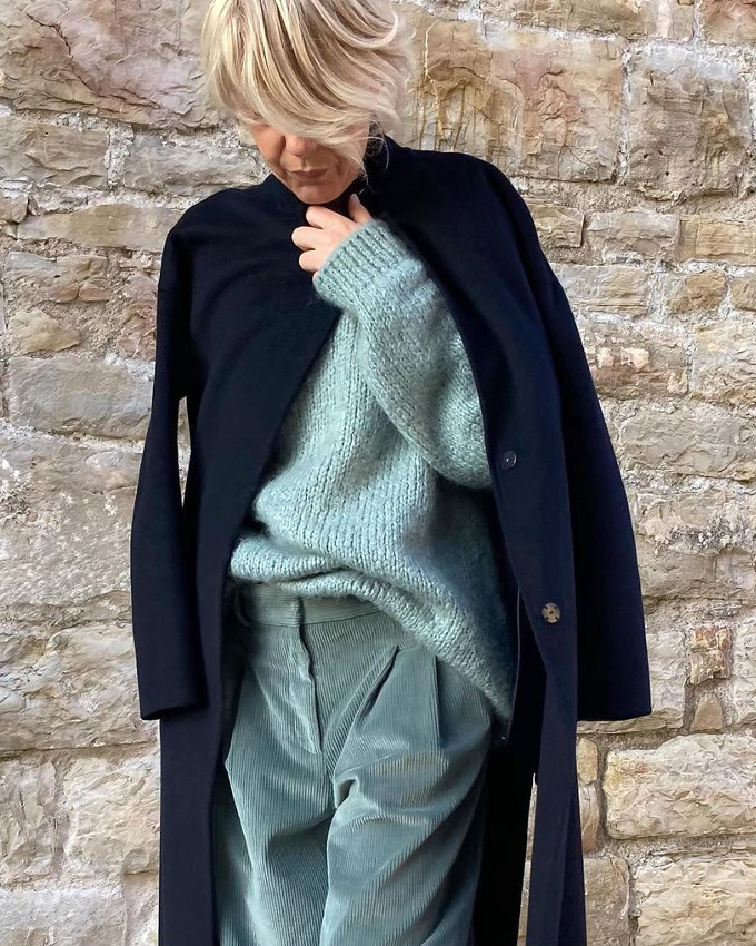 Oui au mix bleu marine/vert d'eau !