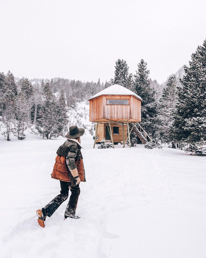 Cabane haute perch�e + g�n�reuse �paisseur de neige = le bon mix