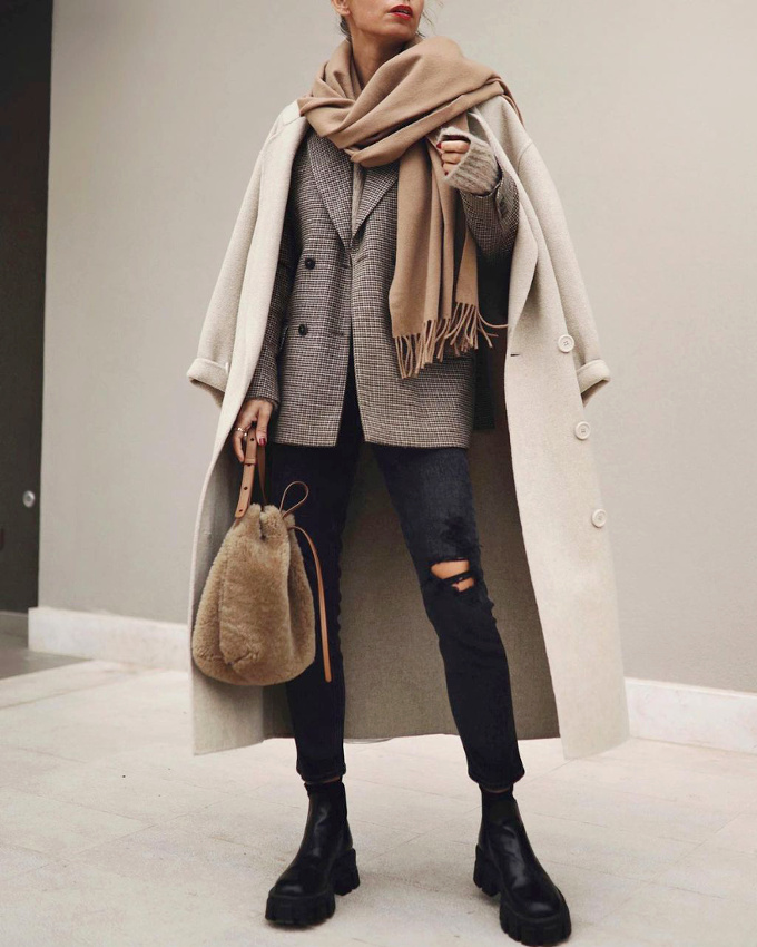 Le noir : le compagnon inattendu - mais bienvenu - des cama�eux de camel !