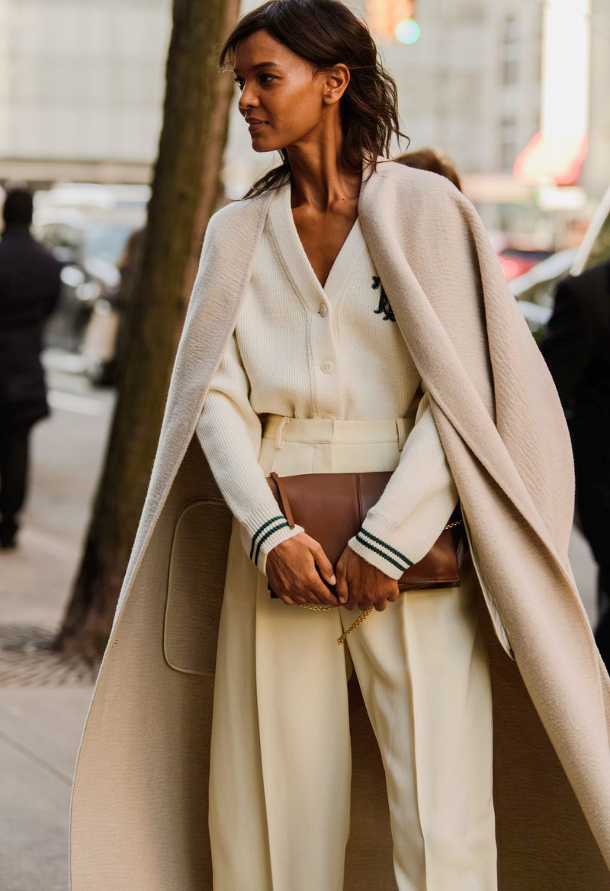 M�lant �l�gance et atours unisexes, Liya Kebede a tout bon !