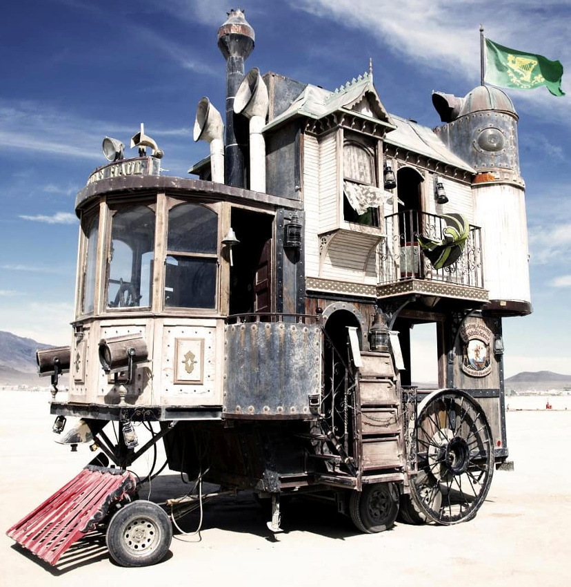 Wanted : un ch�teau � roulettes !