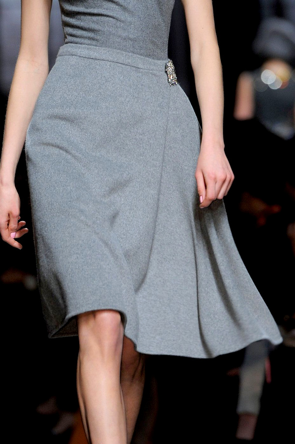 Quand le gris se fait infiniment f�minin...