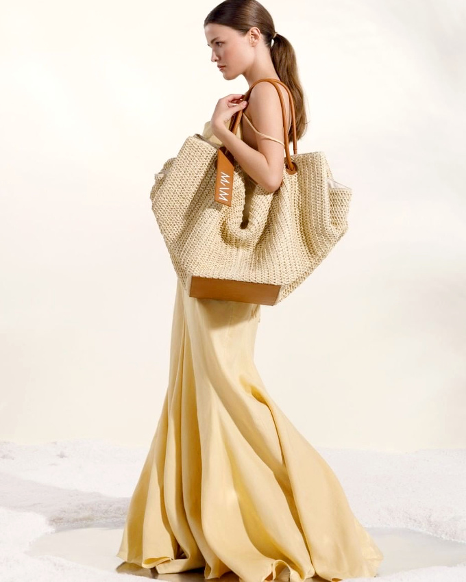 Texture naturelle + tomb� ultra f�minin = le bon mix