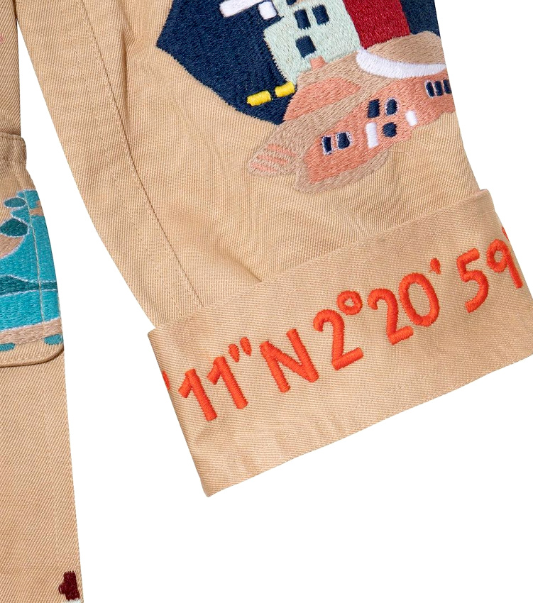 Broderies + coordonn�es GPS = le bon mix