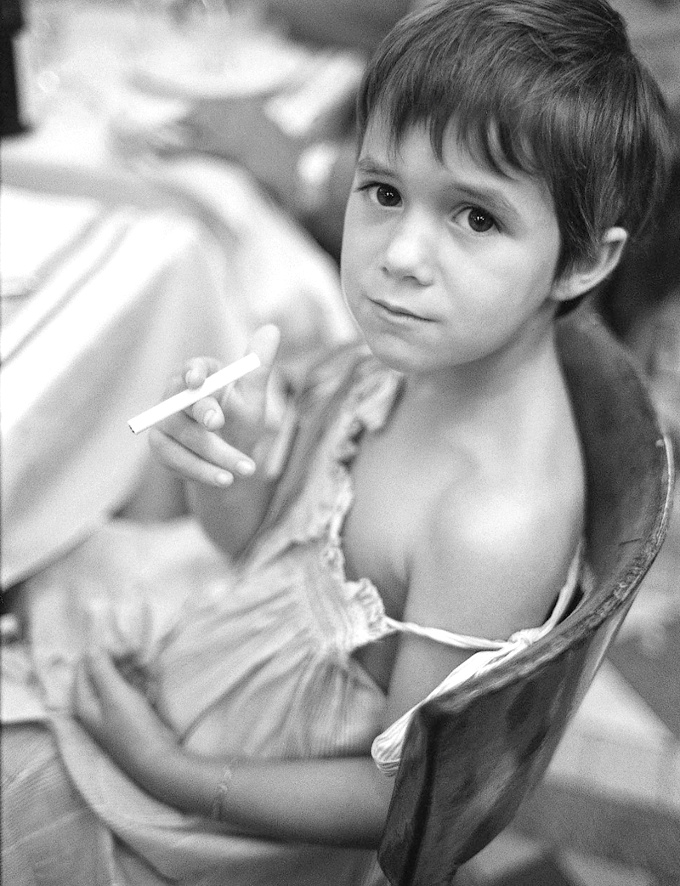 Qui devinera � qui appartient cette adorable frimousse ?