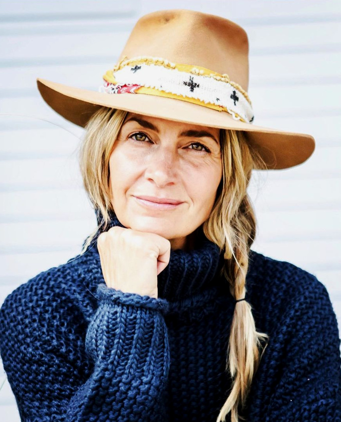 M�lant cosyness unisexe, d�tail folk et douceur globale, ce look a tout bon !