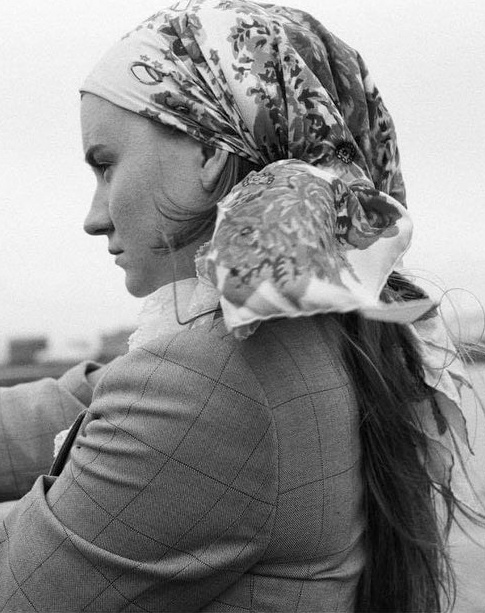 Envie de f�minit� � la fois r�tro et farouchement ind�pendante...