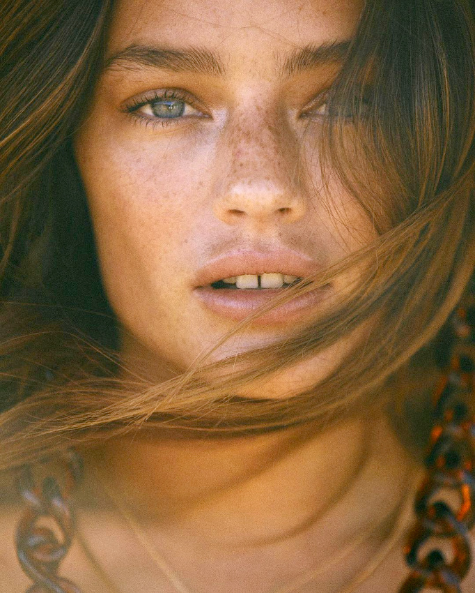 Taches de rousseur + dents du bonheur = le bon mix