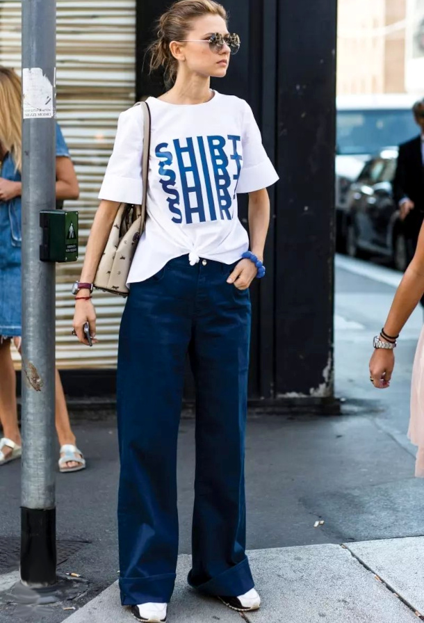 Oui au mix bleu et blanc d�clin� en mode casual vintage !