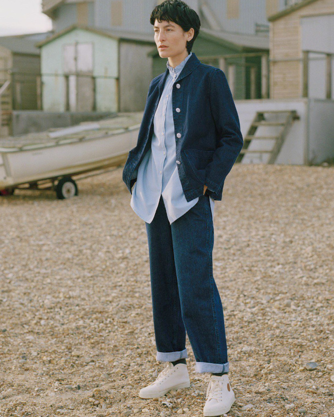 M�lant d�tails discrets et allure tomboy, ce look a tout bon !