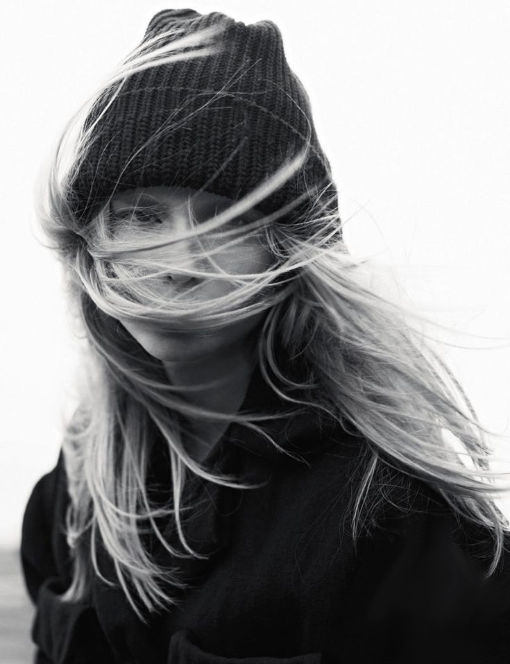 Bonnet en grosses ctes + longs cheveux lisses = le bon mix