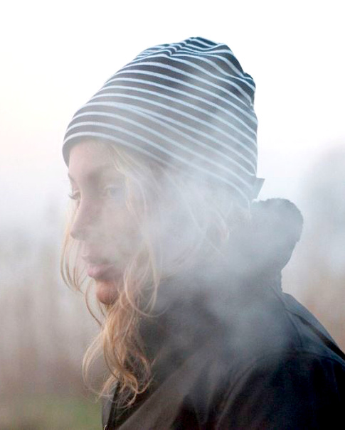 Wanted : un bonnet marini�re et des boucles blondes !