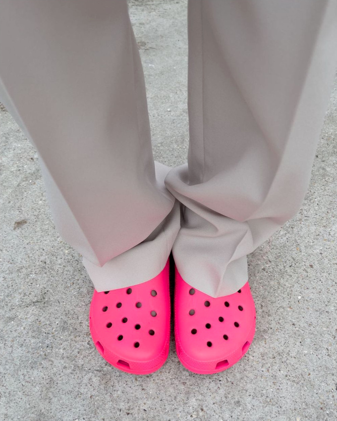 Gris clair + rose fluo = le bon mix