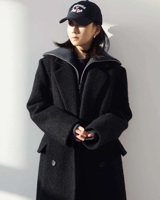 Rien de tel qu'un pull camionneur pour r�chauffer un pardessus unisexe en mode cosy !