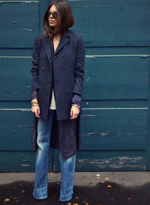 Rien de tel qu'une longue veste fluide satine dpassant d'un manteau ton sur ton !