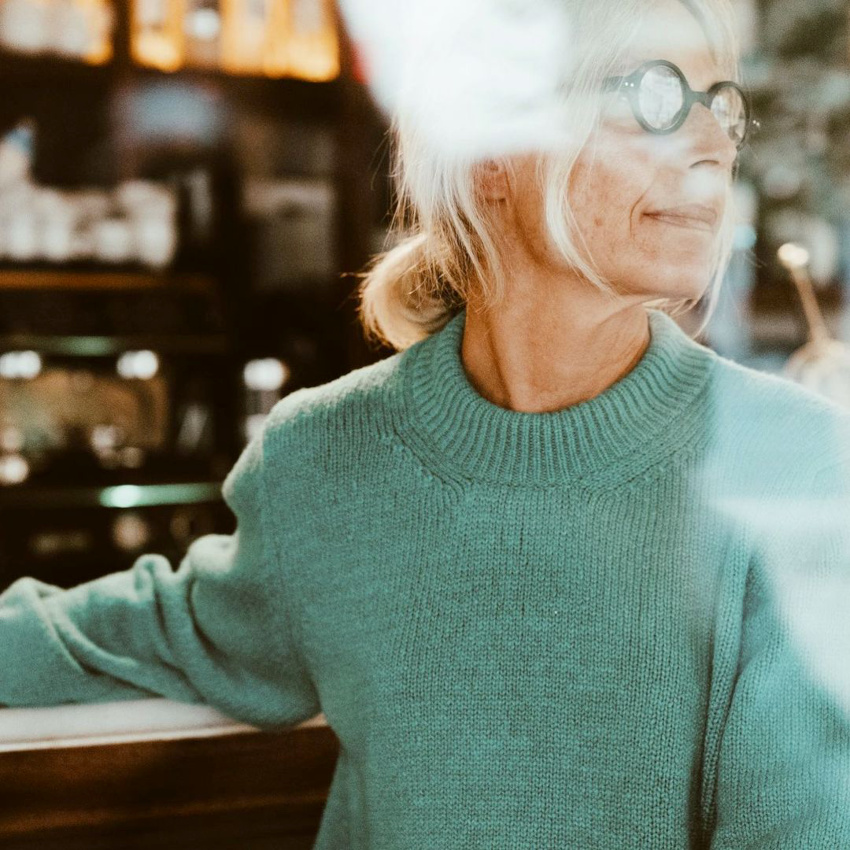 Blond b�b� + vert lichen = le bon mix