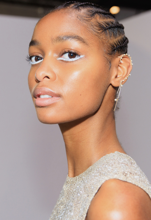 Pour ou contre l'eye-liner invers� ?