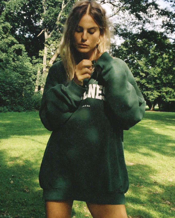 Wanted : un sweat vert un brin trop grand !