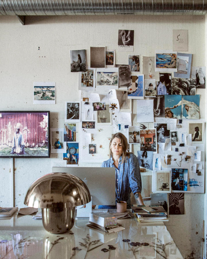 Oui aux espaces hybrides salle � manger/cuisine/bureau !