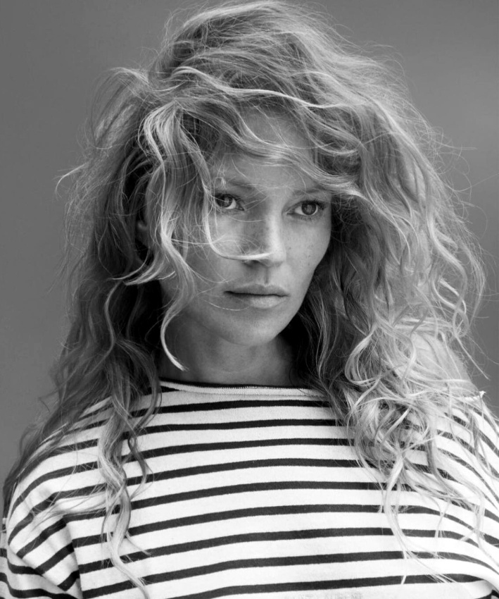 Top graphique + chevelure coiffe/dcoiffe = le bon mix