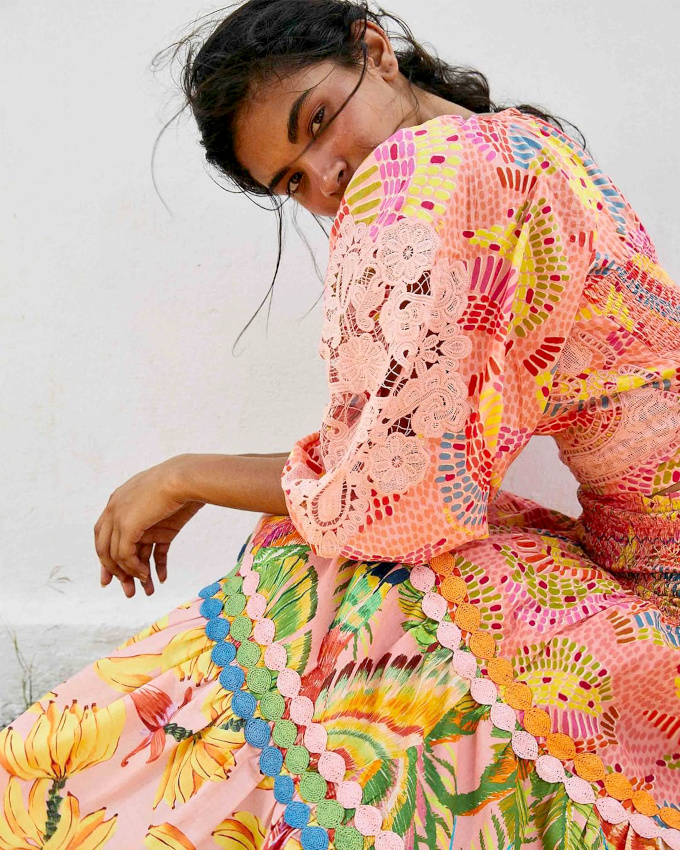 Wanted : une robe longue ultra colore  porter en toute simplicit !