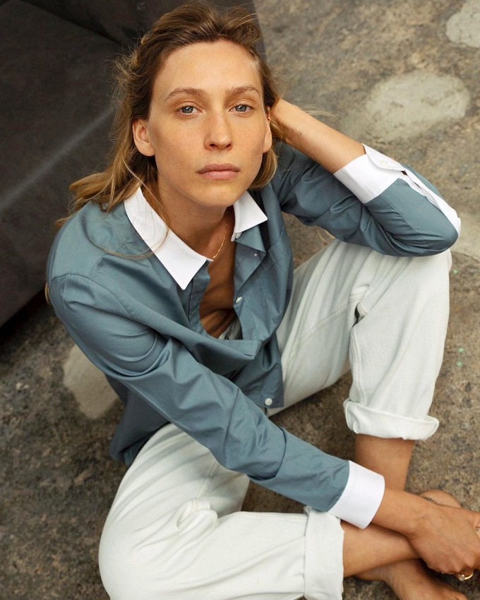 Accorder la couleur de sa chemise � celle de ses yeux est souvent une bonne id�e !