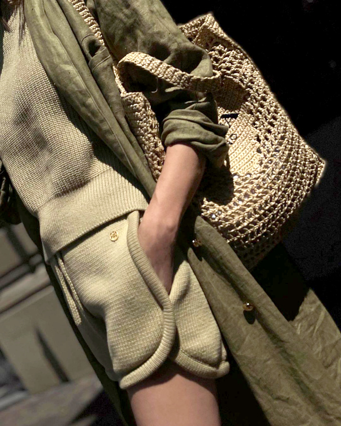 S'amuser avec les mati�res ou comment donner vie � un look casual ! 