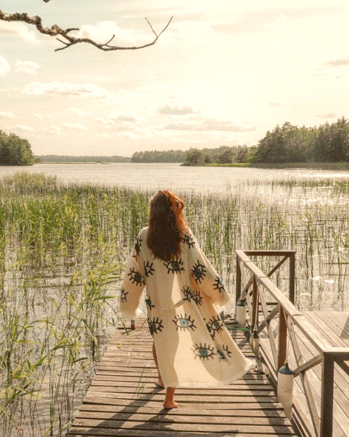 Le kimono : l'alpha et l'om�ga des petits matins d'�t� !