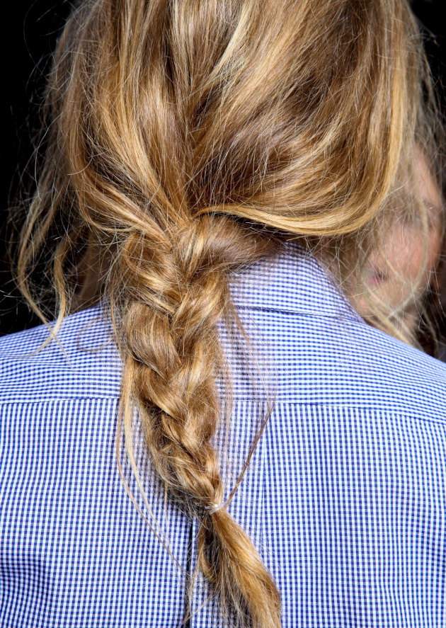 Rien de tel qu'un peu de d�sinvolture capillaire pour twister les tout petits carreaux !