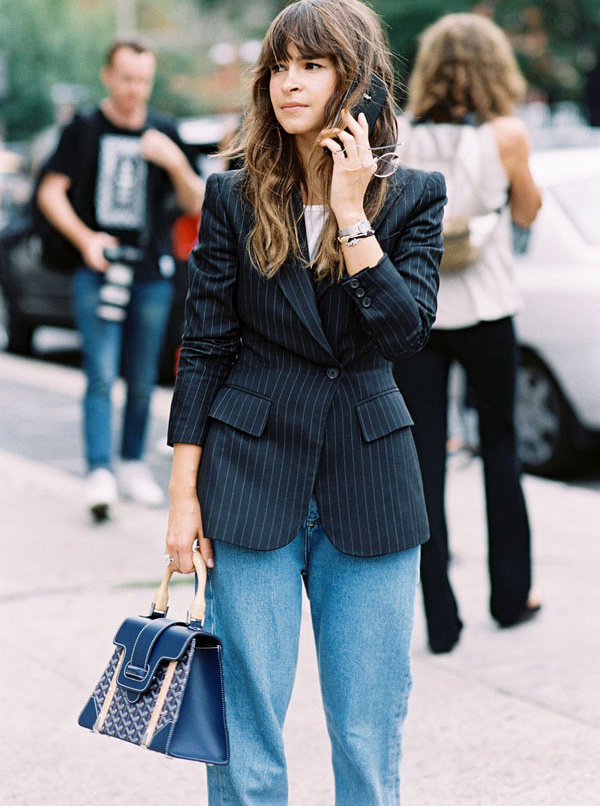 Blazer cintr� + jean mom = le bon mix