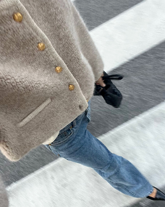 Wanted : un gilet bourgeois tout doux � porter avec un jean !