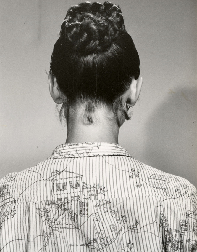 On piquerait bien � Audrey Hepburn sa chemise illustr�e !