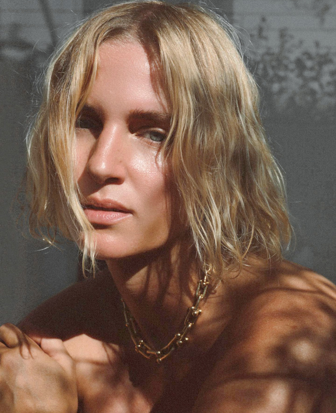 Wanted : un carr� � peine wavy !