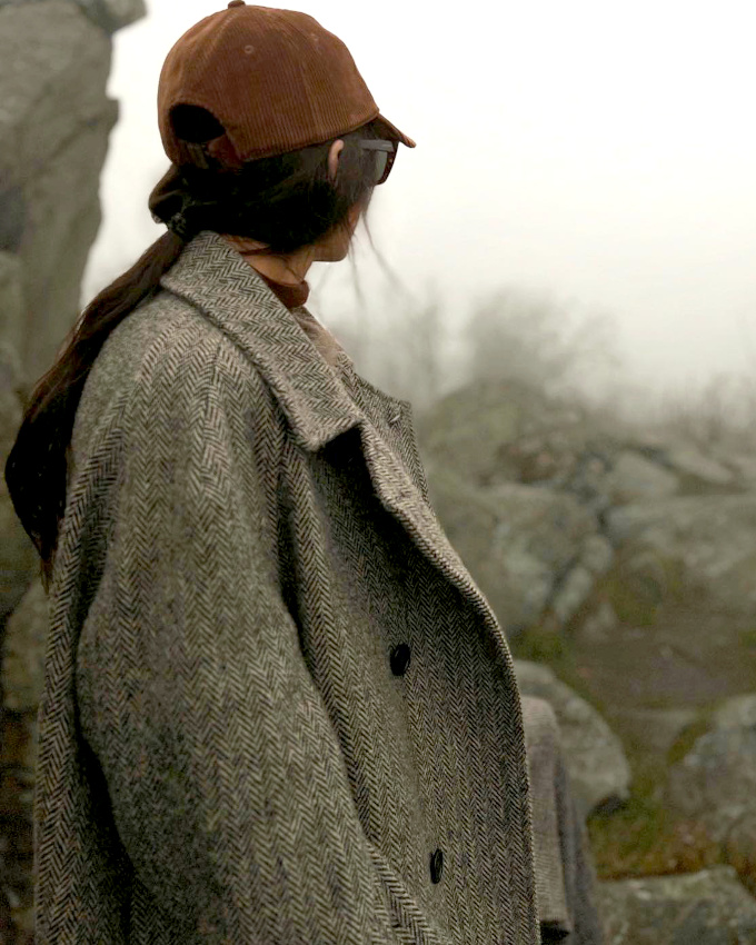 Manteau masculin � chevrons + casquette en velours = le bon mix